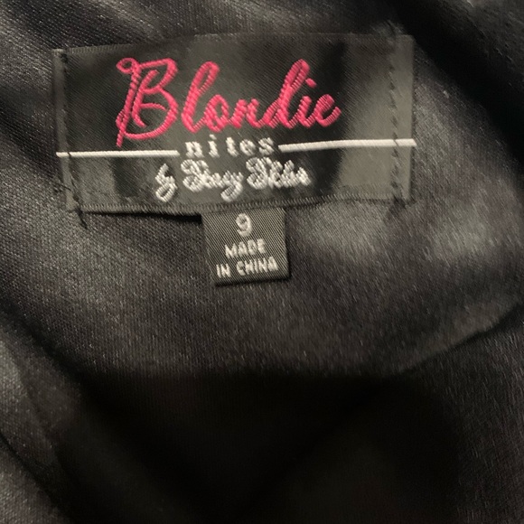 Blondie Nites Dresses Von Maur Fit And Flare Dress